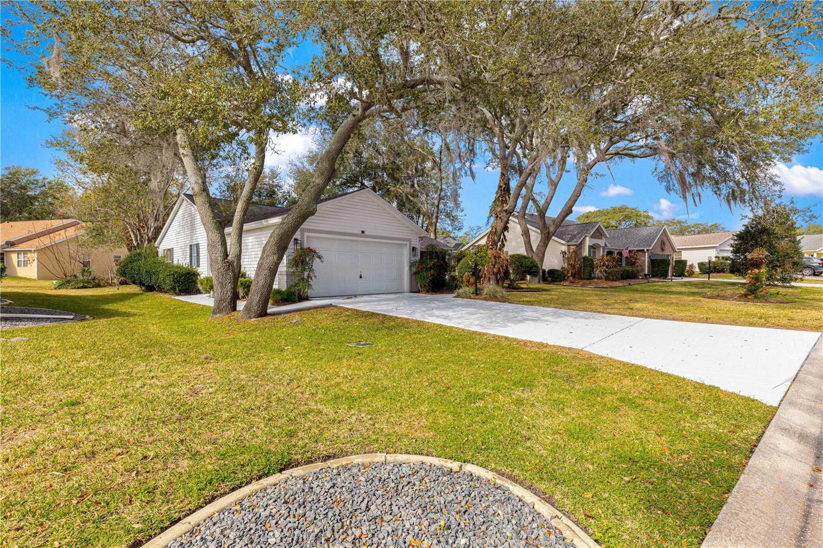 210 PALERMO PL, LADY LAKE, FL — photo 111