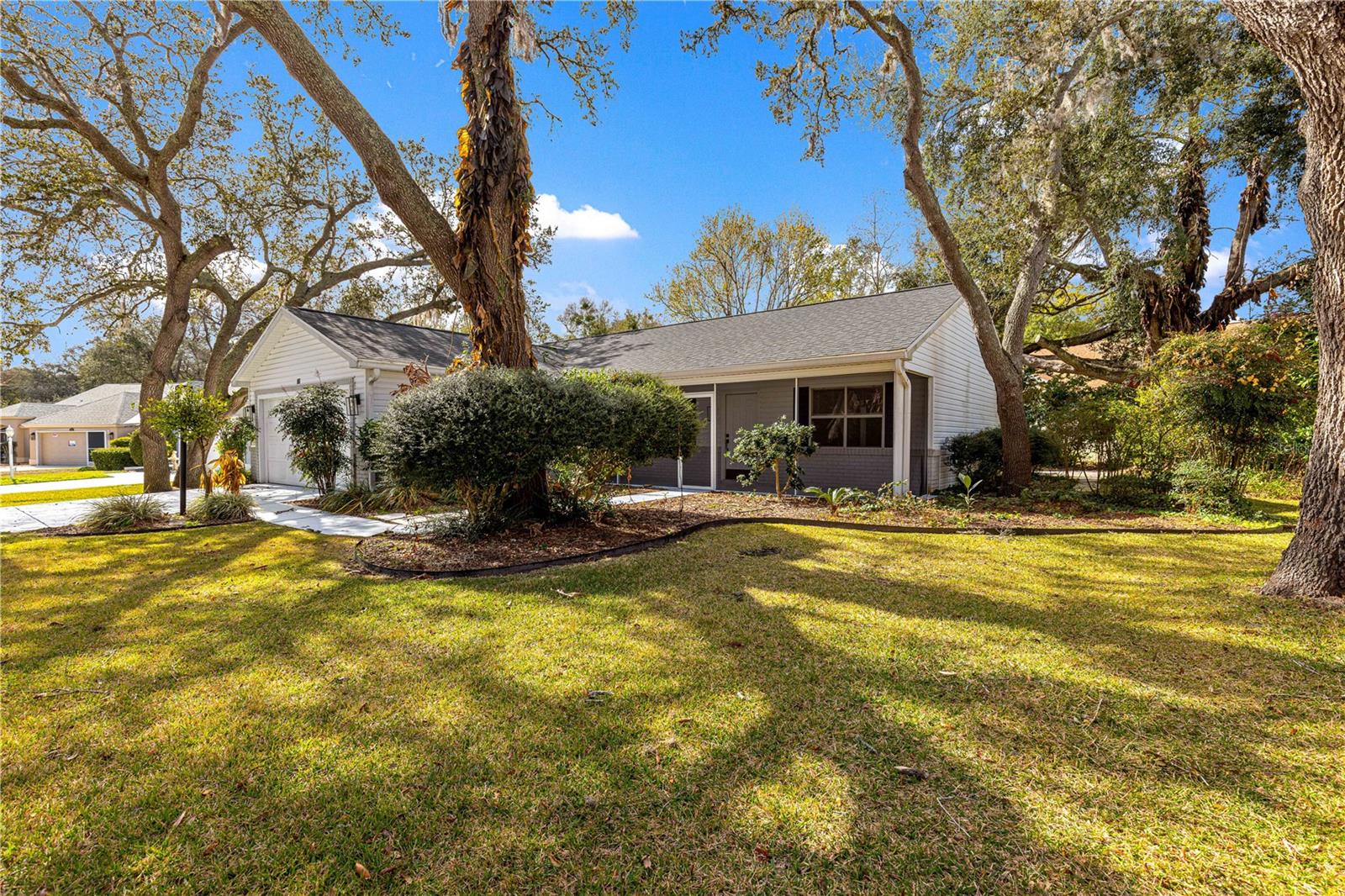 210 PALERMO PL, LADY LAKE, FL — photo 113