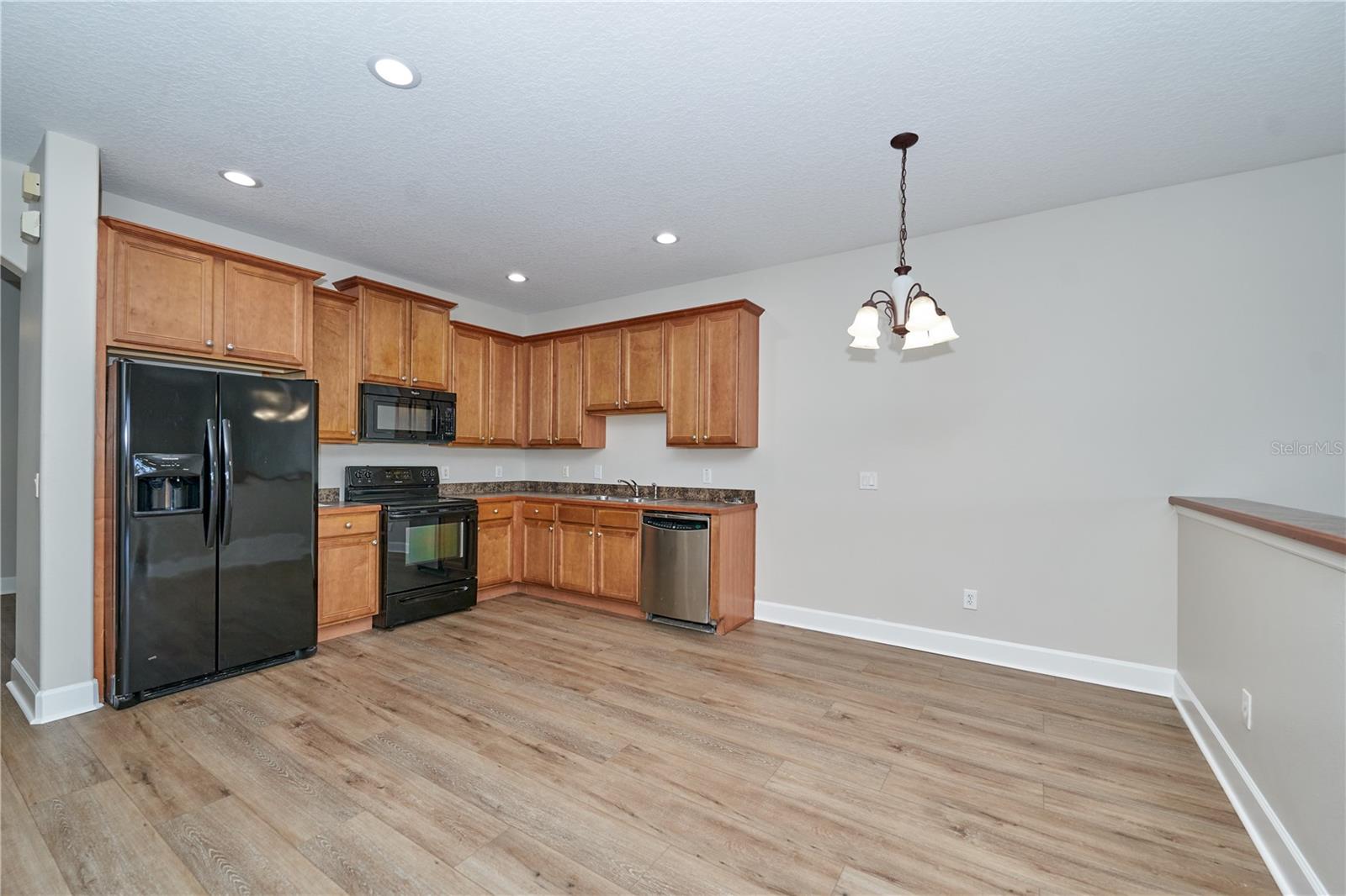 23903 SARDINIA DR, SORRENTO, FL — photo 20