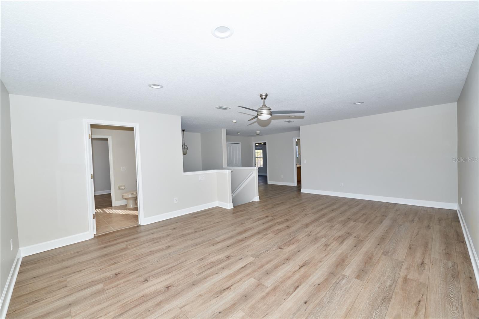 23903 SARDINIA DR, SORRENTO, FL — photo 67