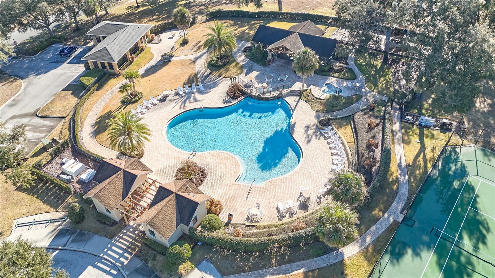 23903 SARDINIA DR, SORRENTO, FL — photo 148