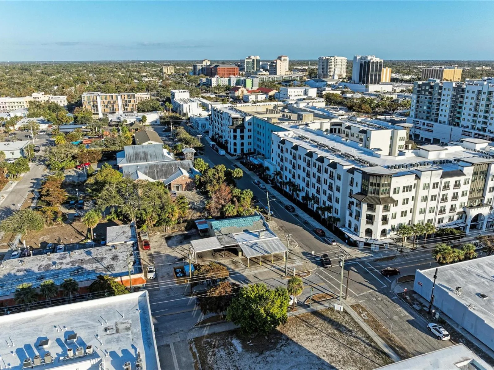 400 W CENTRAL AVE, SARASOTA, FL — photo 25