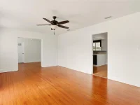 404 W WHIDDEN ST — photo 5