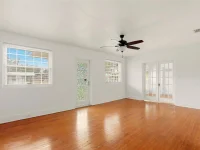 404 W WHIDDEN ST — photo 13