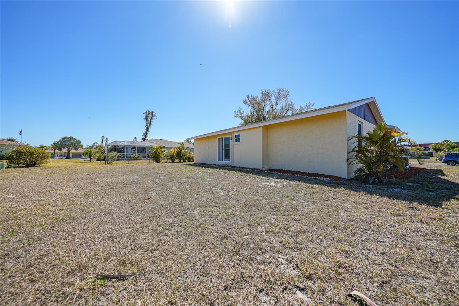 60 ROTONDA CIR, ROTONDA WEST, FL — photo 38