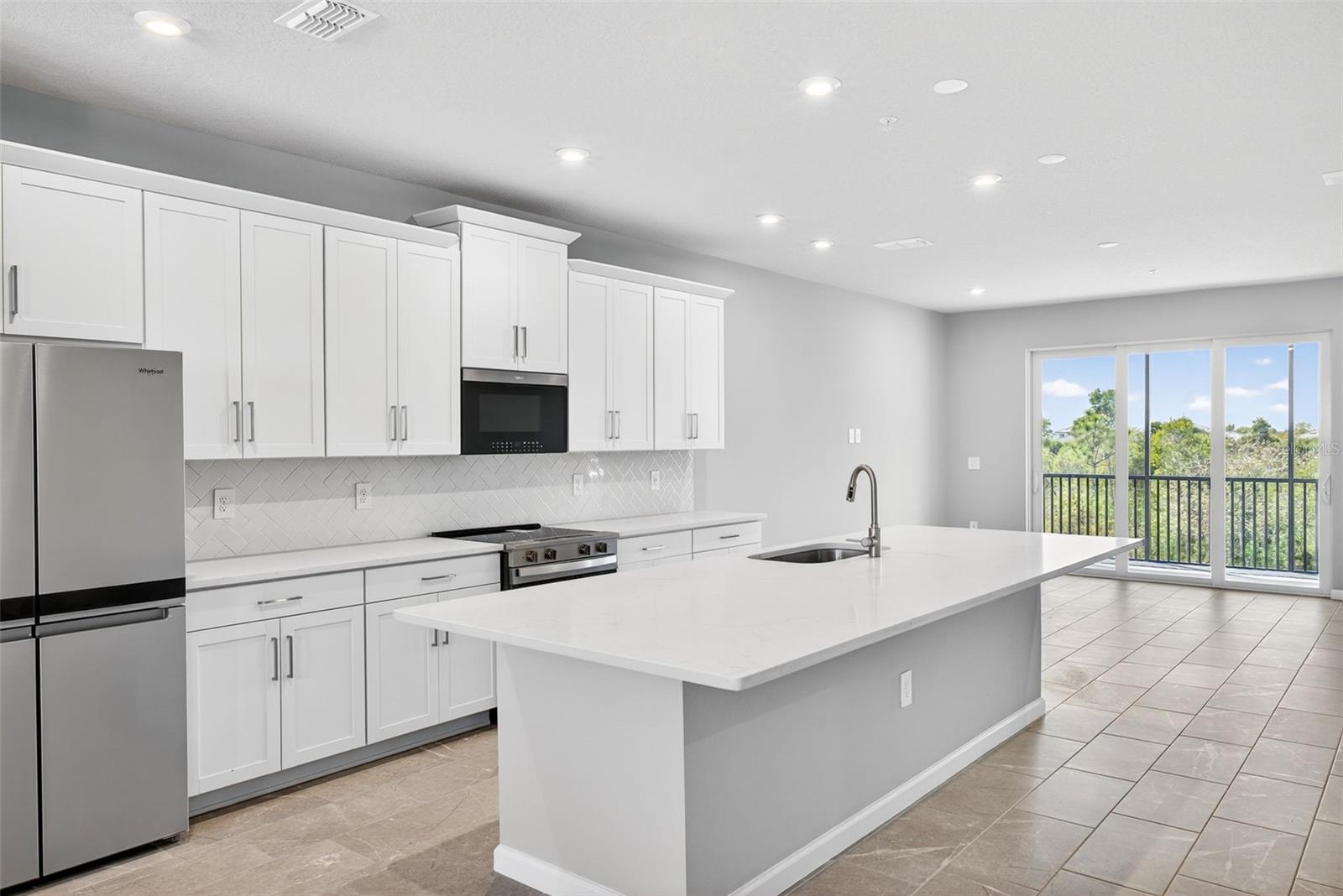 17375 MOONFLOWER DR #202, VENICE, FL — photo 9