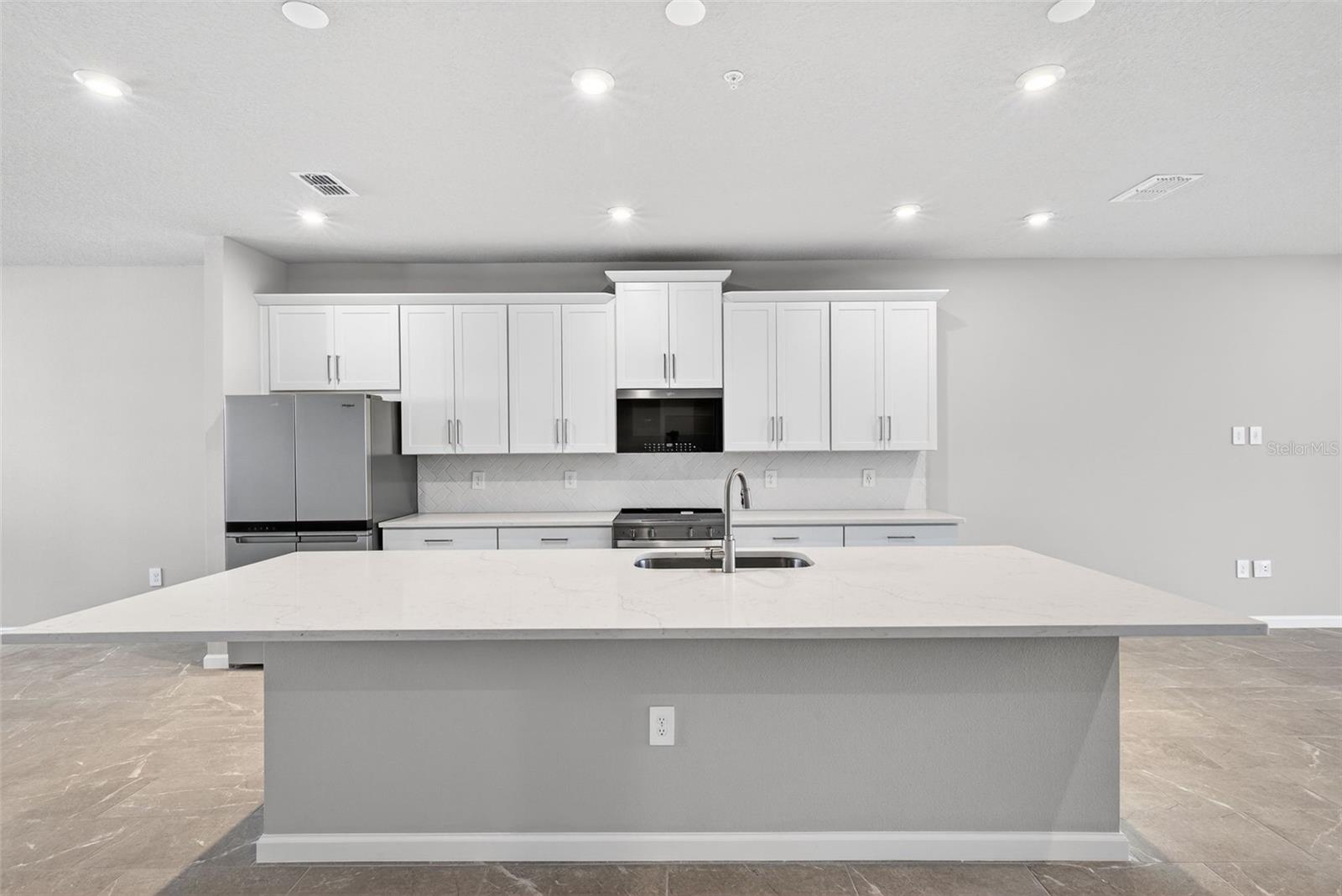 17375 MOONFLOWER DR #202, VENICE, FL — photo 11