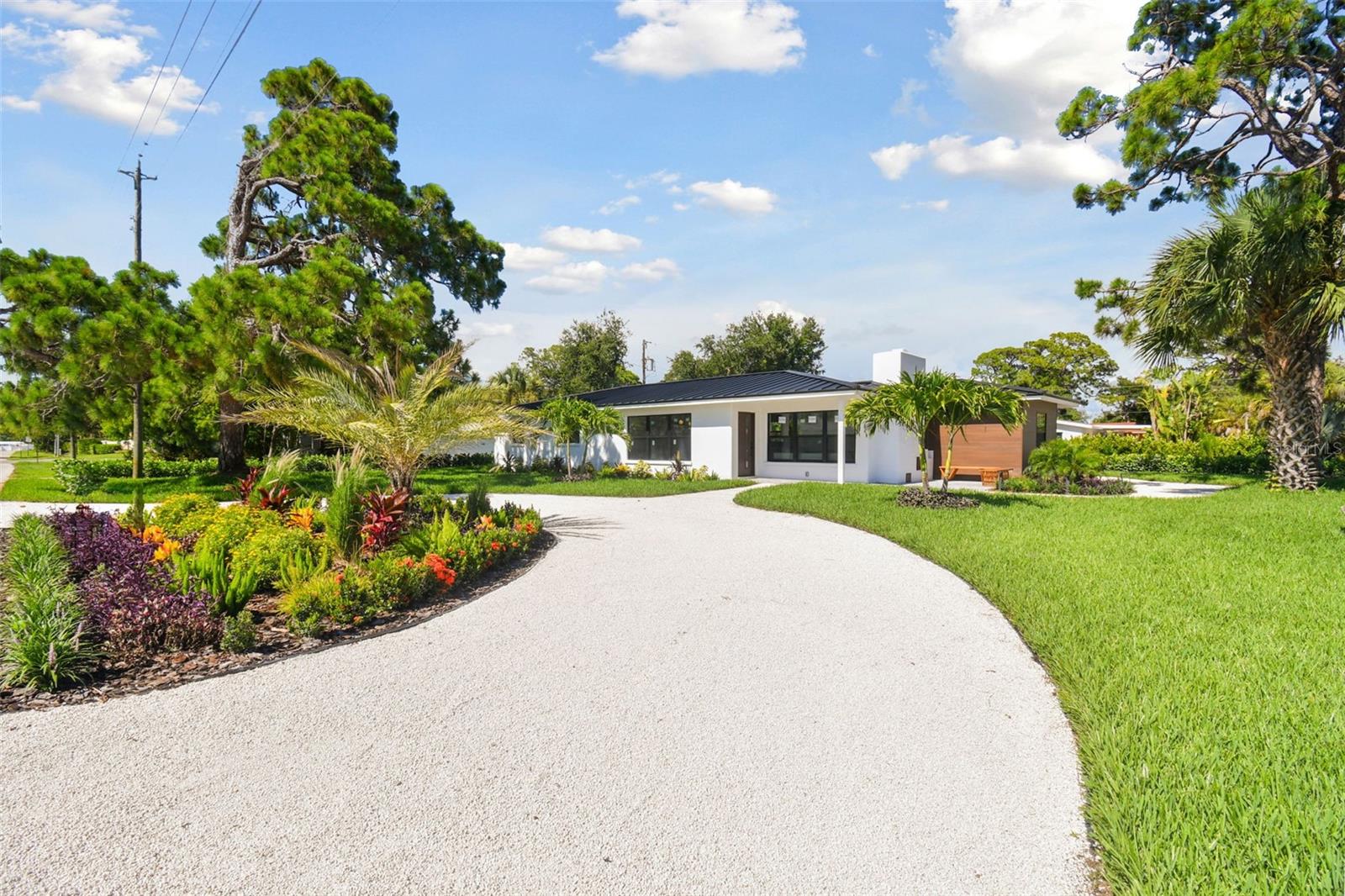301 AURORA ST E, VENICE, FL — photo 6
