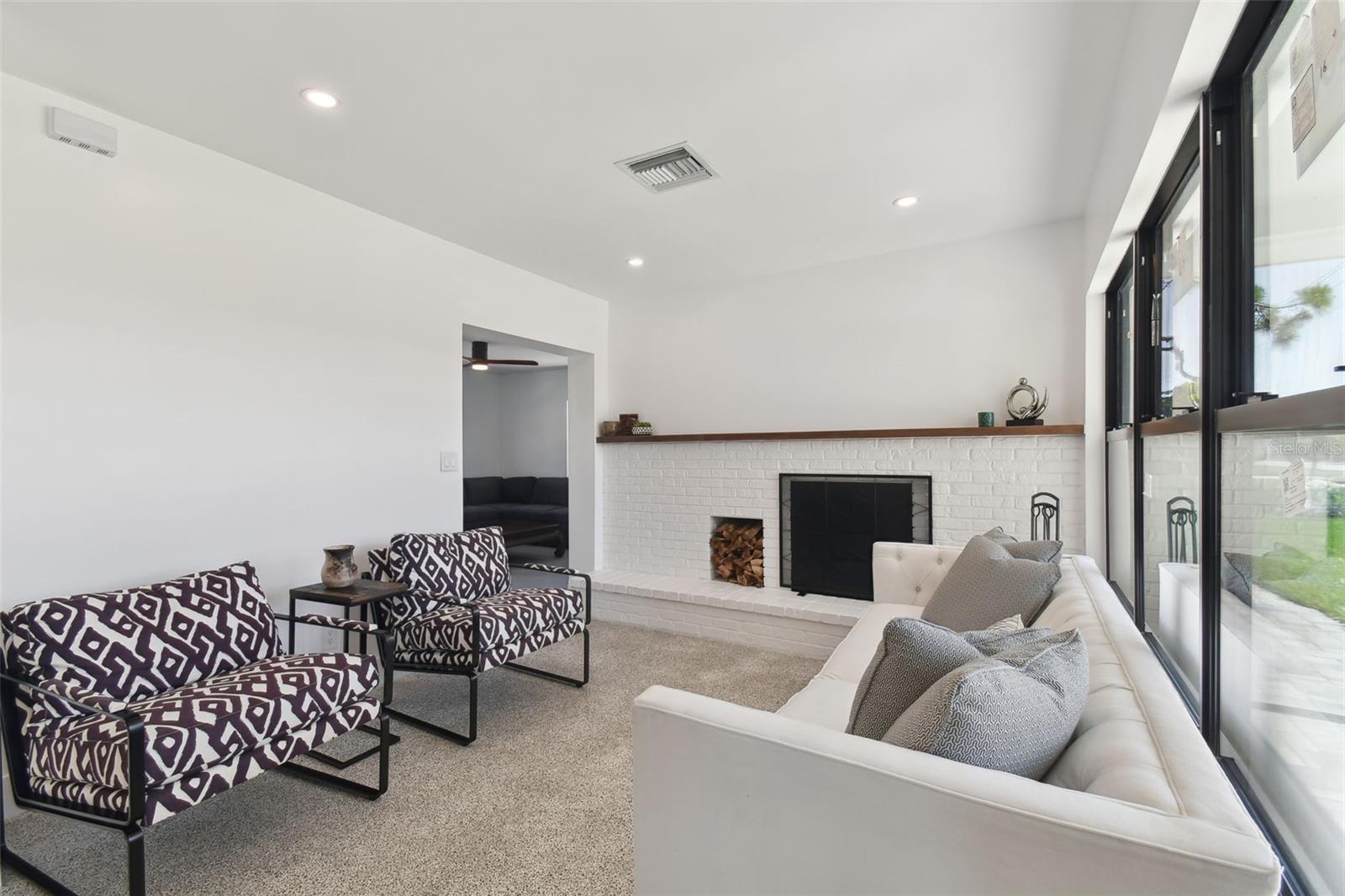 301 AURORA ST E, VENICE, FL — photo 25