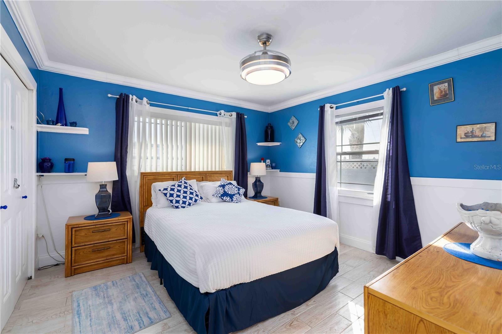 111 9TH ST N, BRADENTON BEACH, FL — photo 11