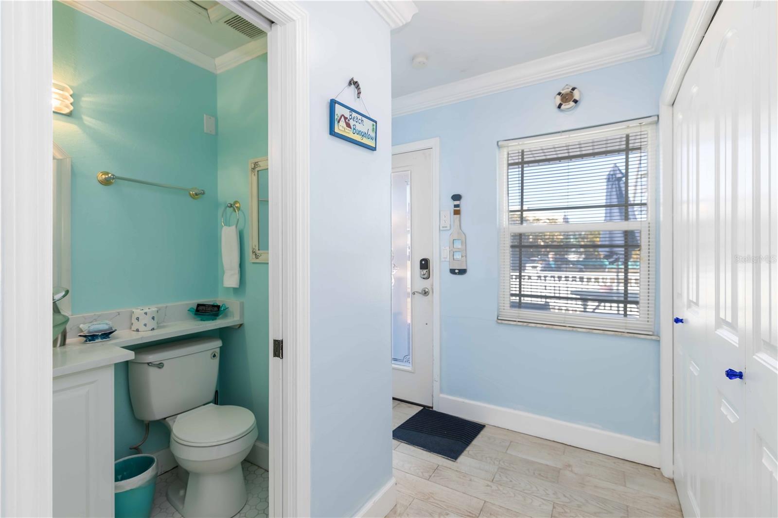 111 9TH ST N, BRADENTON BEACH, FL — photo 15