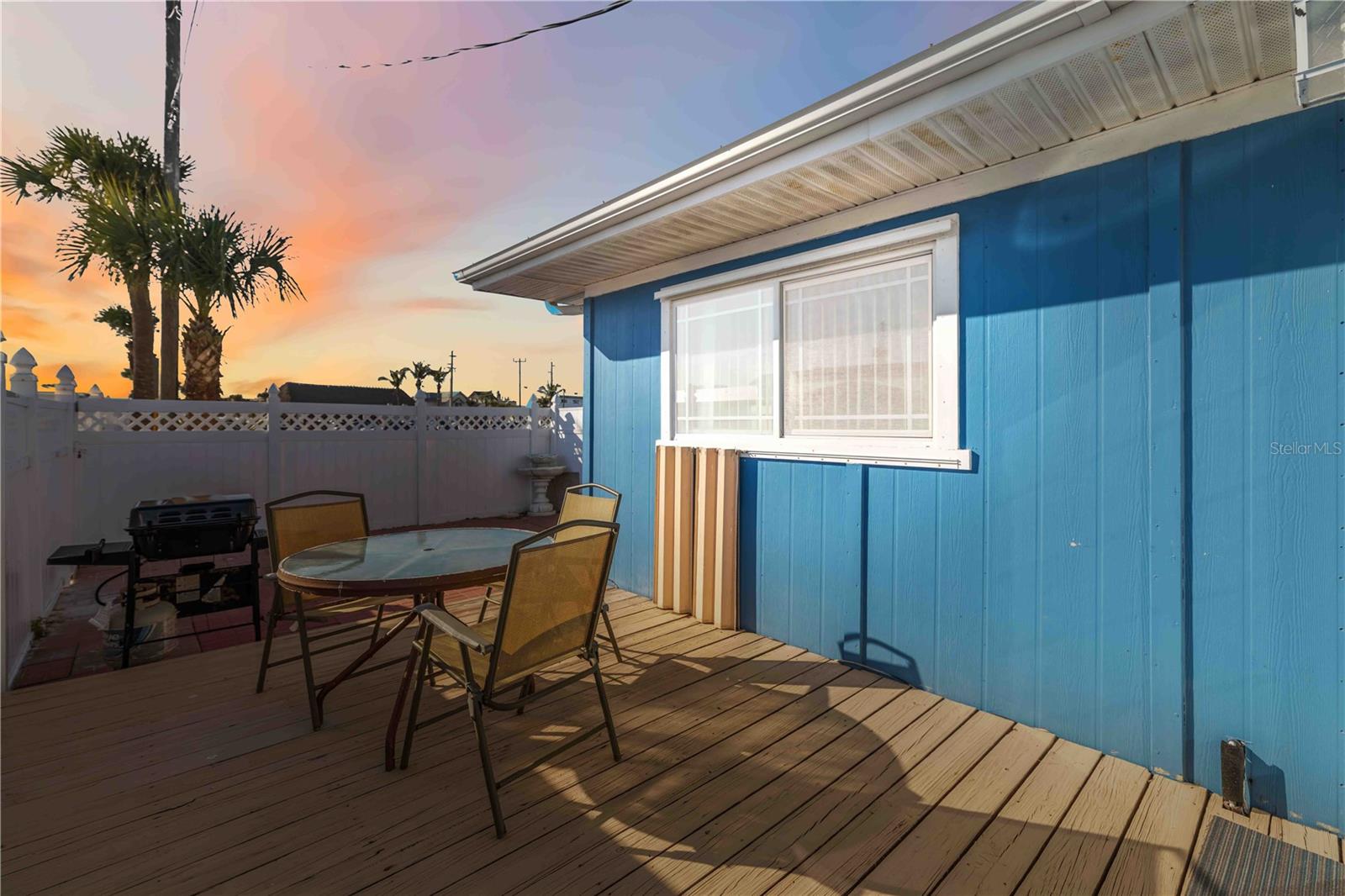 111 9TH ST N, BRADENTON BEACH, FL — photo 17