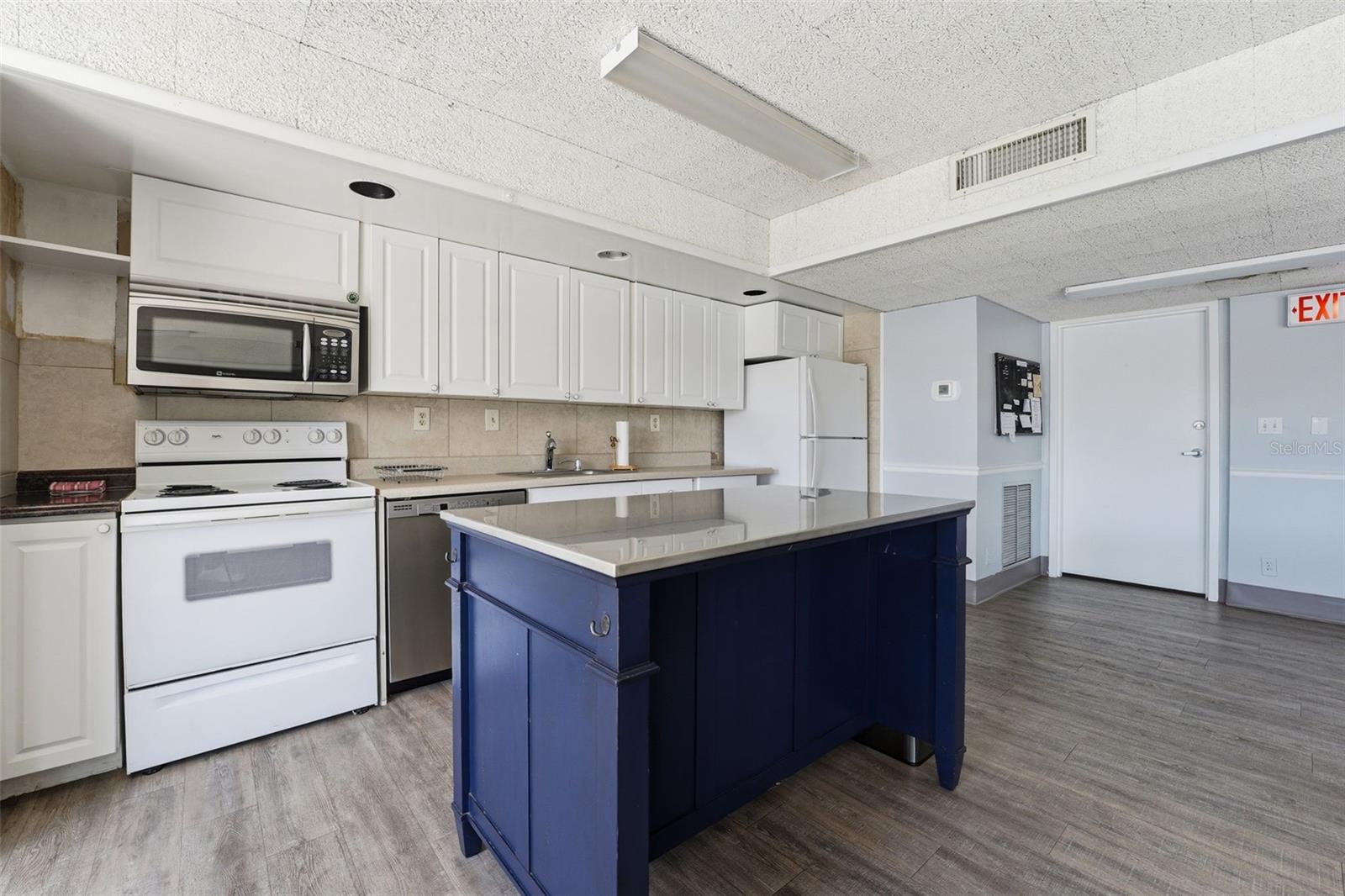 2901 26TH ST W #509, BRADENTON, FL — photo 38