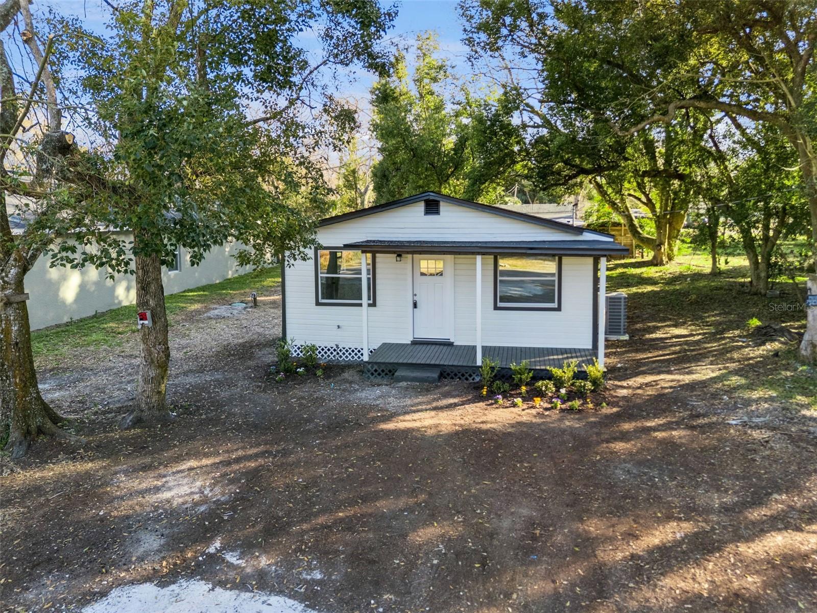 2204 SUANEE AVE, EUSTIS, FL — photo 4