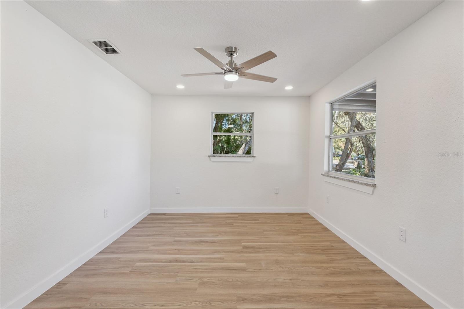 2204 SUANEE AVE, EUSTIS, FL — photo 14