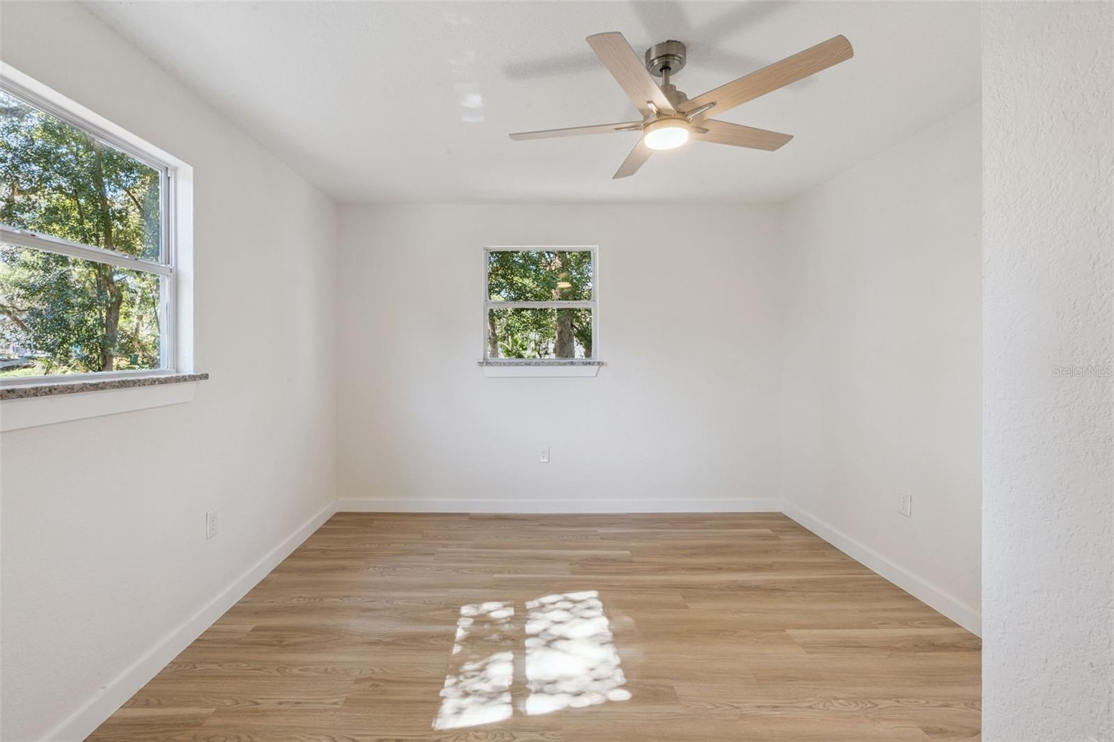 2204 SUANEE AVE, EUSTIS, FL — photo 33