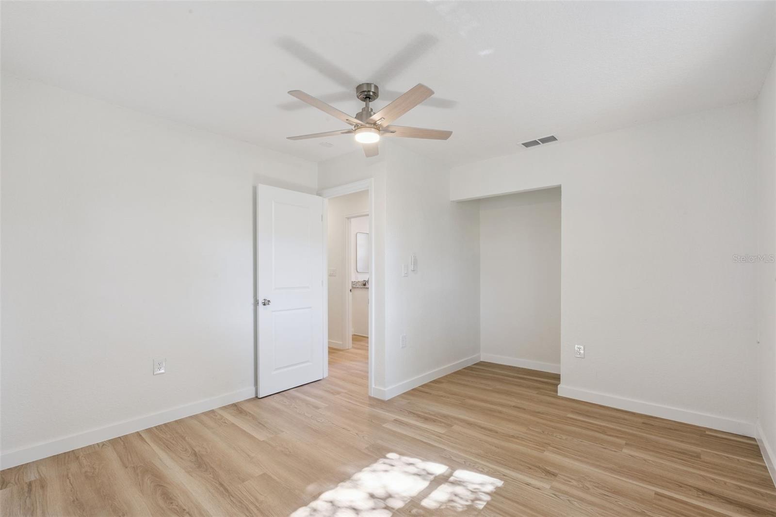 2204 SUANEE AVE, EUSTIS, FL — photo 43