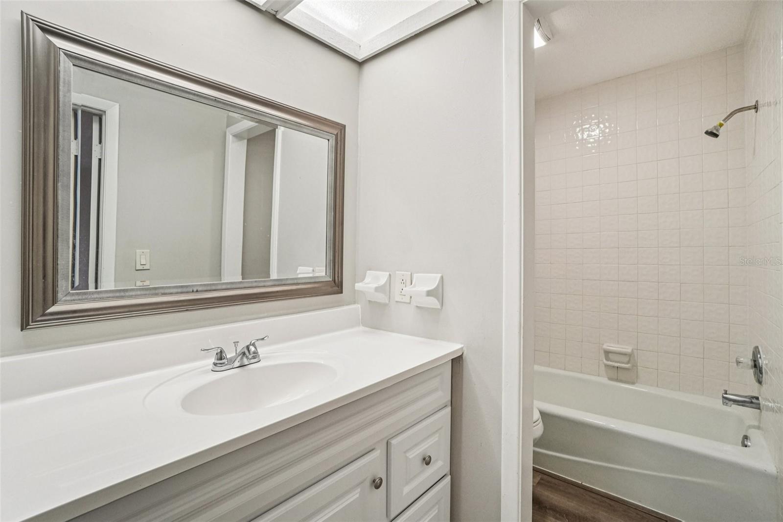 4218 WATER OAKS LN, TAMPA, FL — photo 25