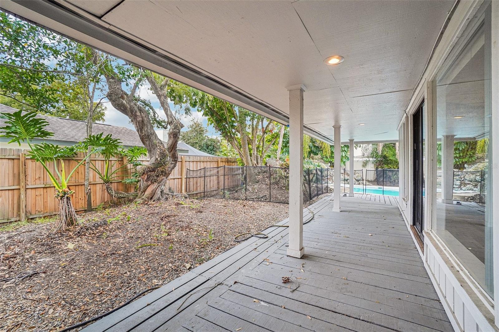 4218 WATER OAKS LN, TAMPA, FL — photo 36