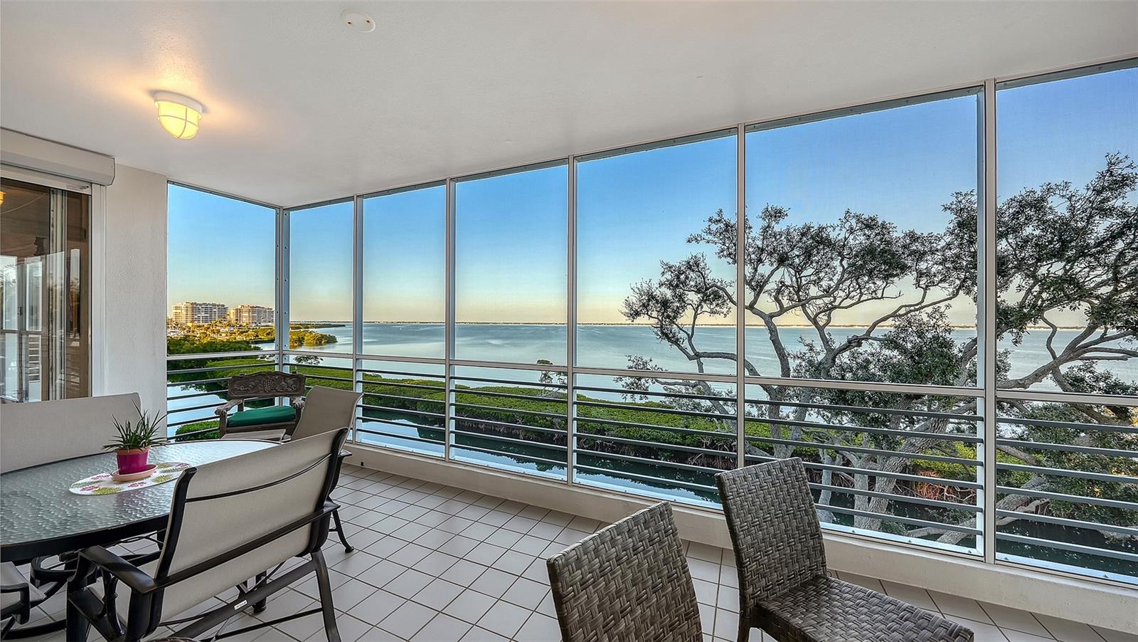 2450 HARBOURSIDE DR #234, LONGBOAT KEY, FL — photo 10