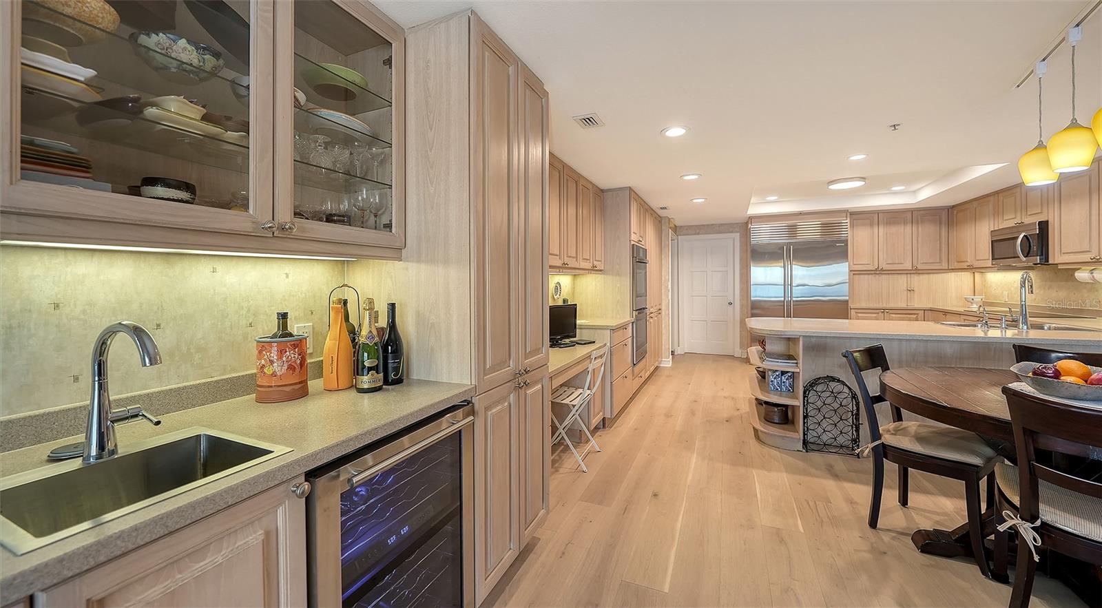 2450 HARBOURSIDE DR #234, LONGBOAT KEY, FL — photo 18