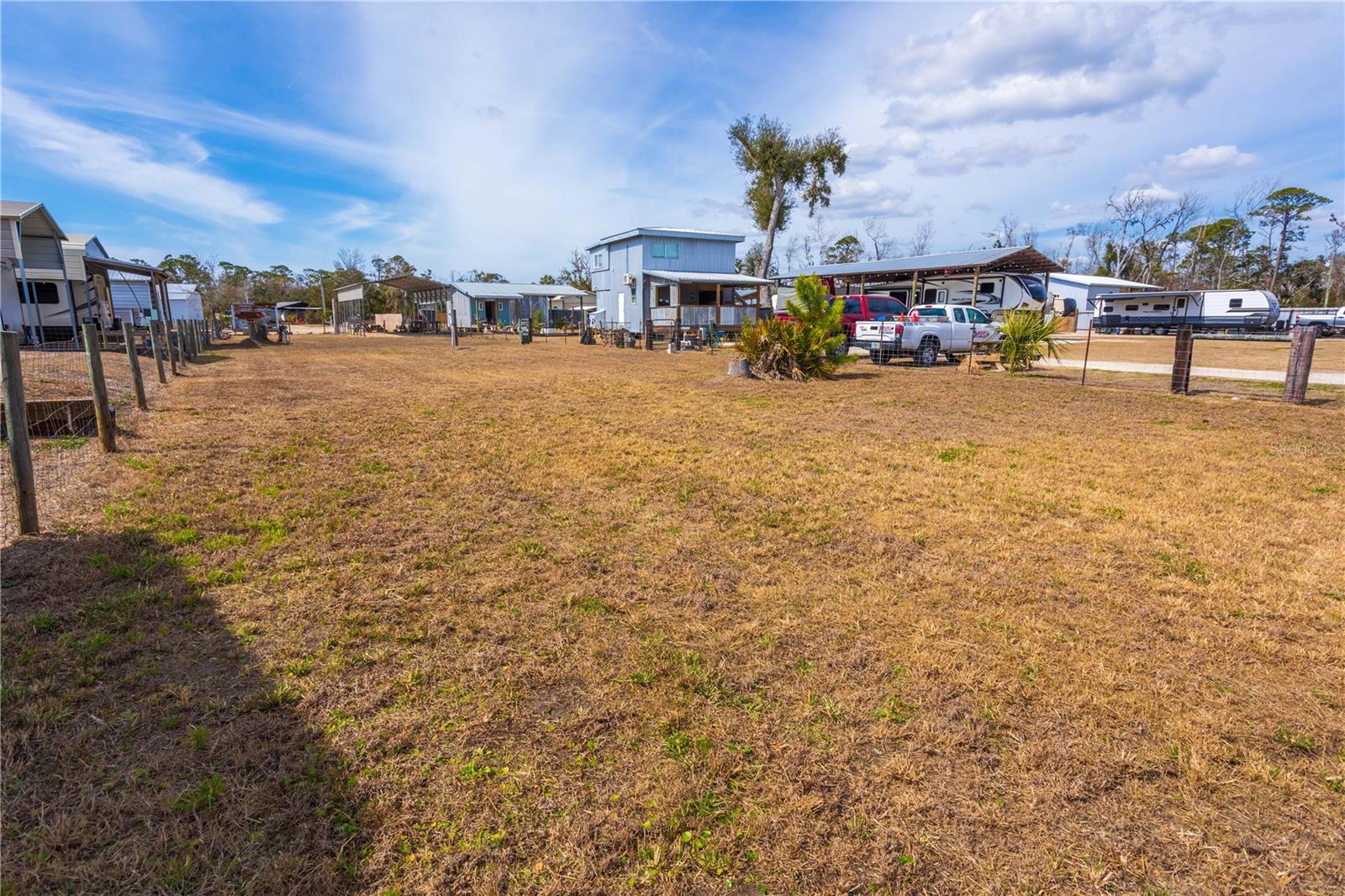 507 4TH ST NW, STEINHATCHEE, FL — photo 18