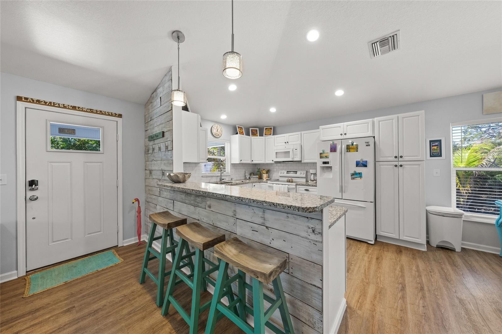 116 AVENIDA LA PALMA, NOKOMIS, FL — photo 14