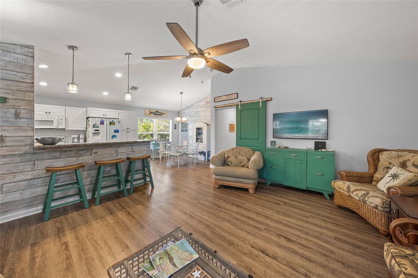 116 AVENIDA LA PALMA, NOKOMIS, FL — photo 22