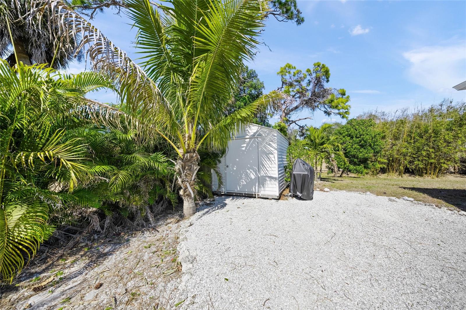116 AVENIDA LA PALMA, NOKOMIS, FL — photo 40