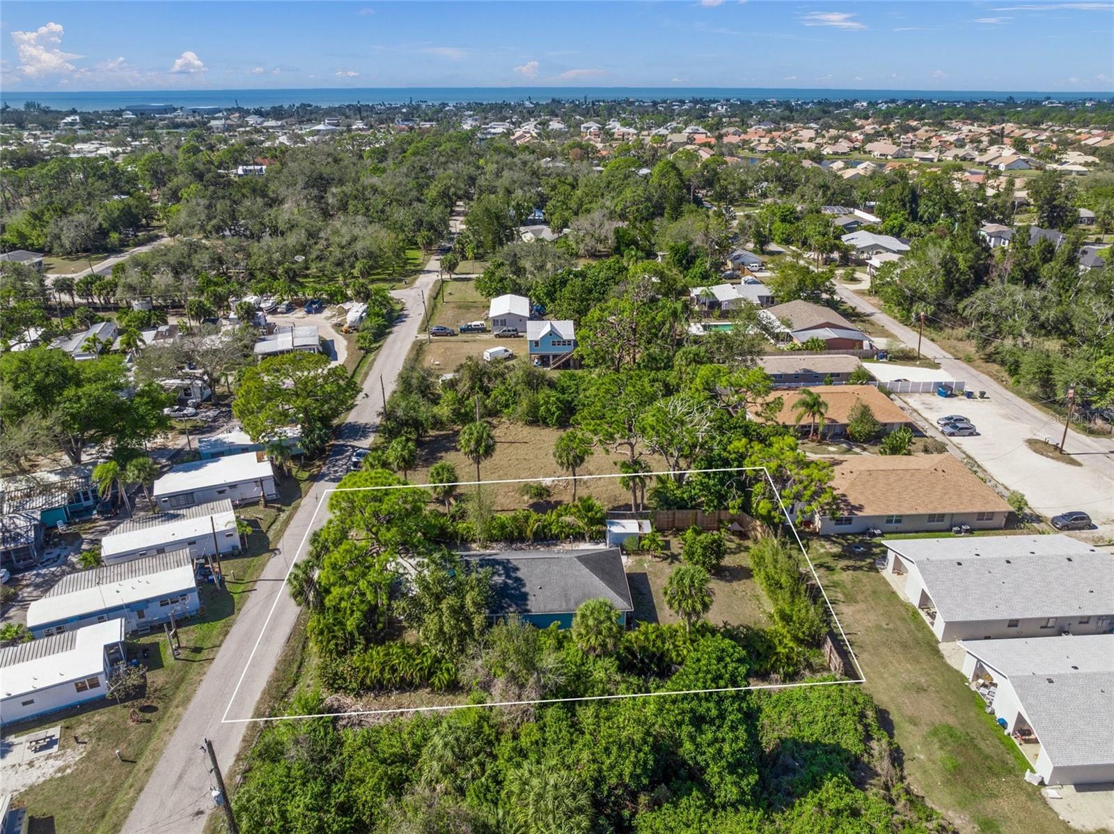 116 AVENIDA LA PALMA, NOKOMIS, FL — photo 49