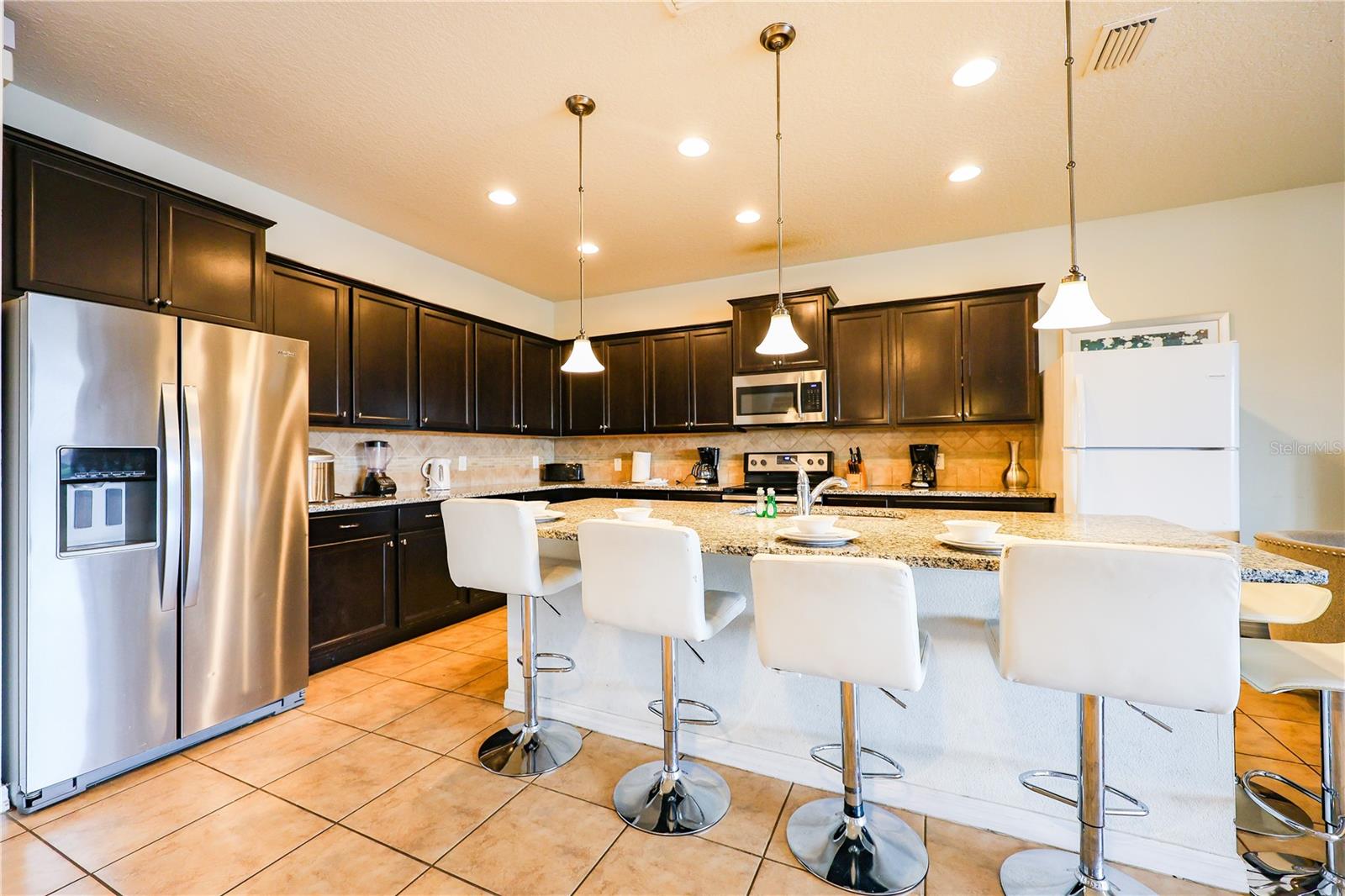 8811 MACAPA DR, KISSIMMEE, FL — photo 4