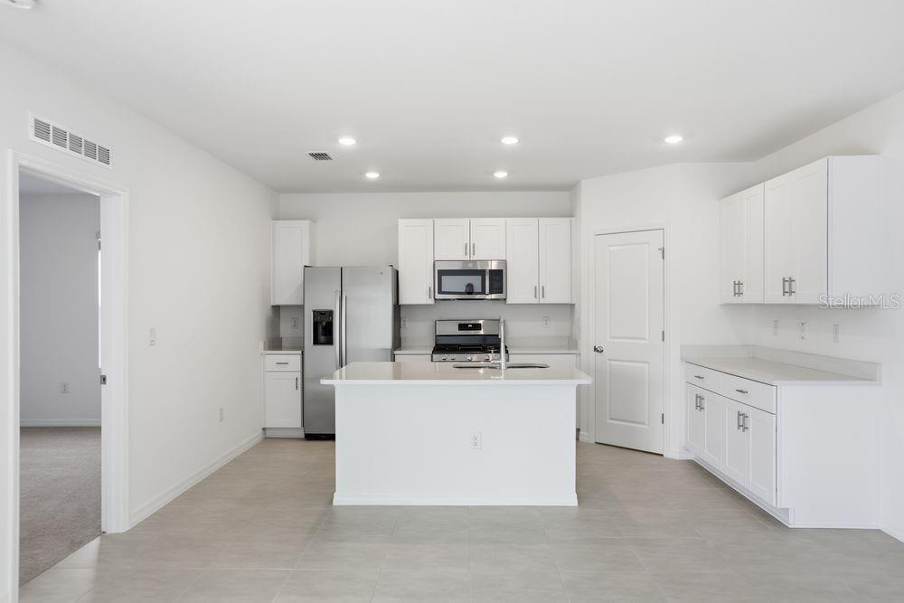 752 HAZELWOOD CT, HAINES CITY, FL — photo 5