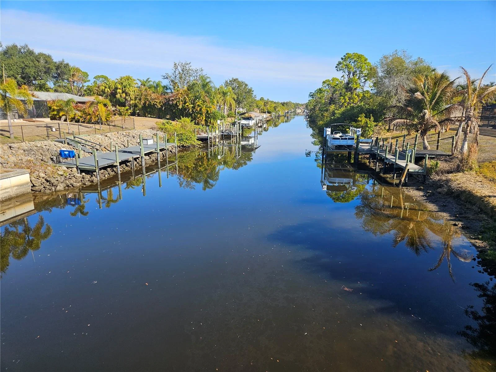553 HOFFER ST, PORT CHARLOTTE, FL — photo 1