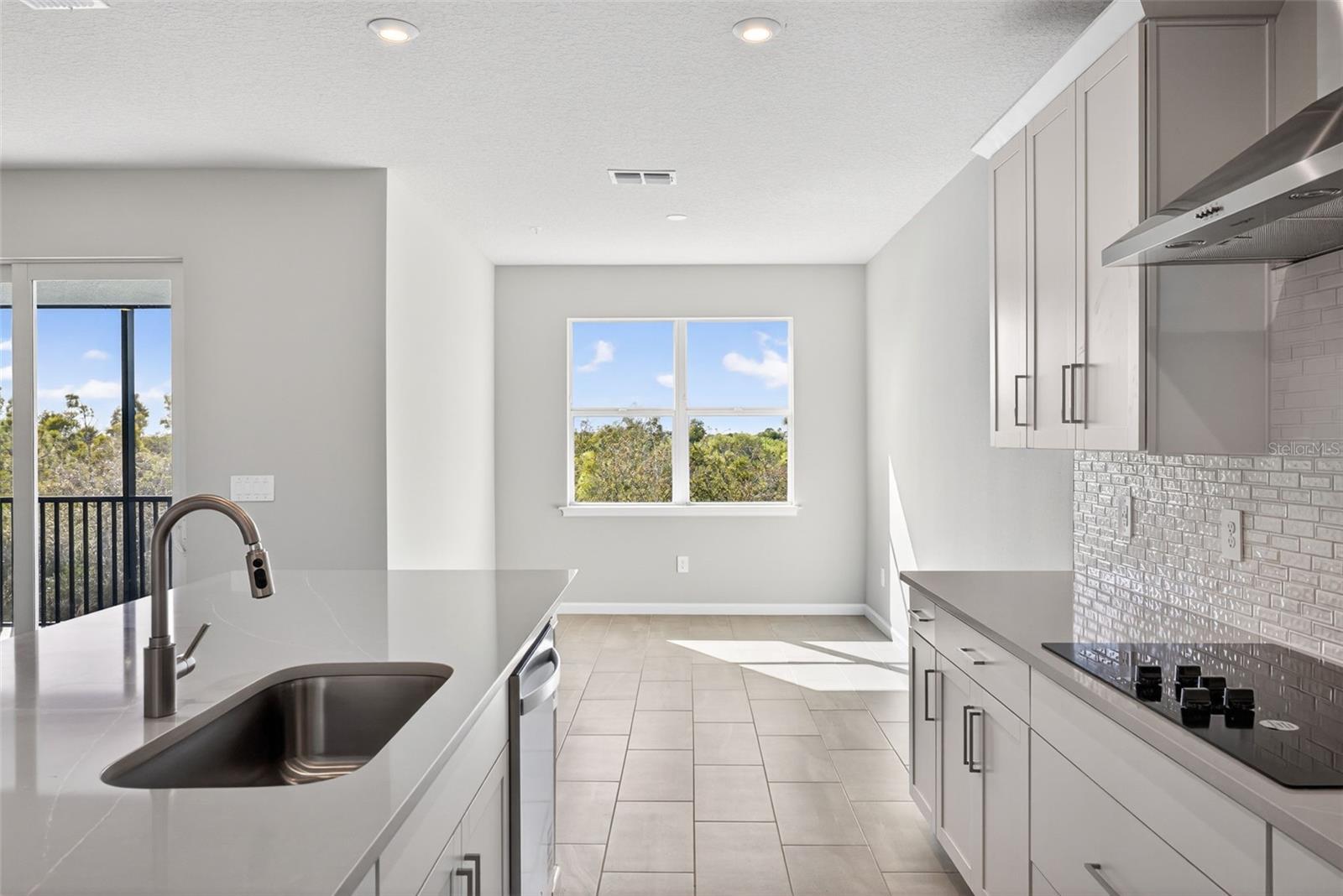 17375 MOONFLOWER DR #203, VENICE, FL — photo 15