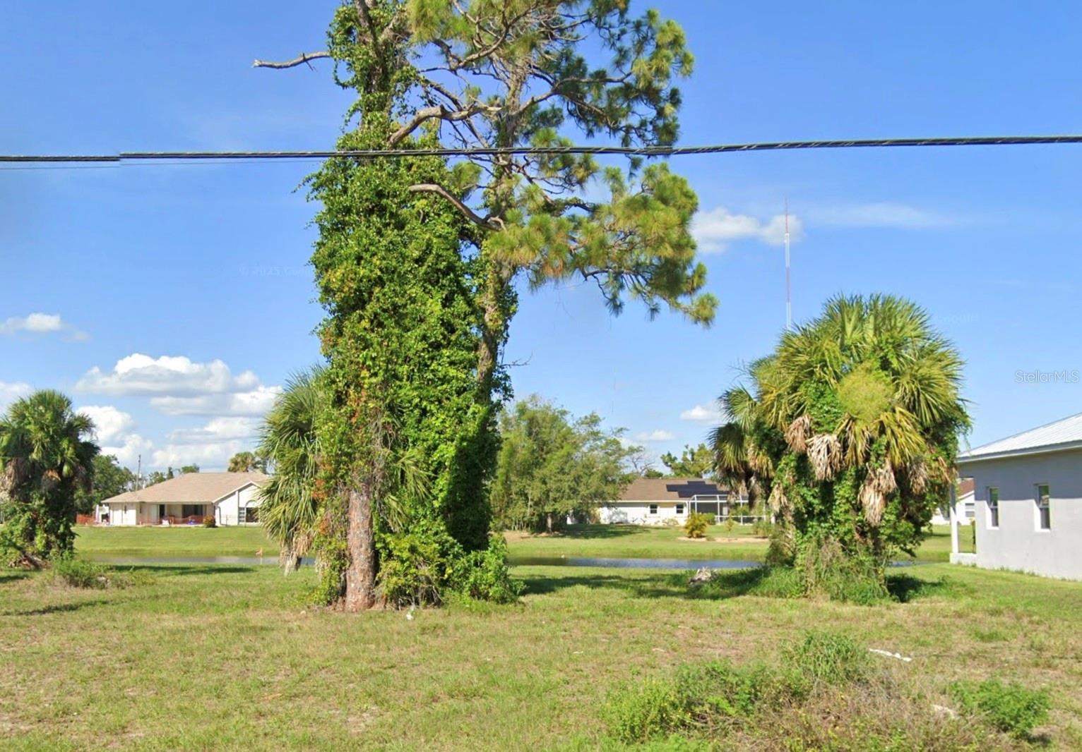 835 ROTONDA CIR, ROTONDA WEST, FL
