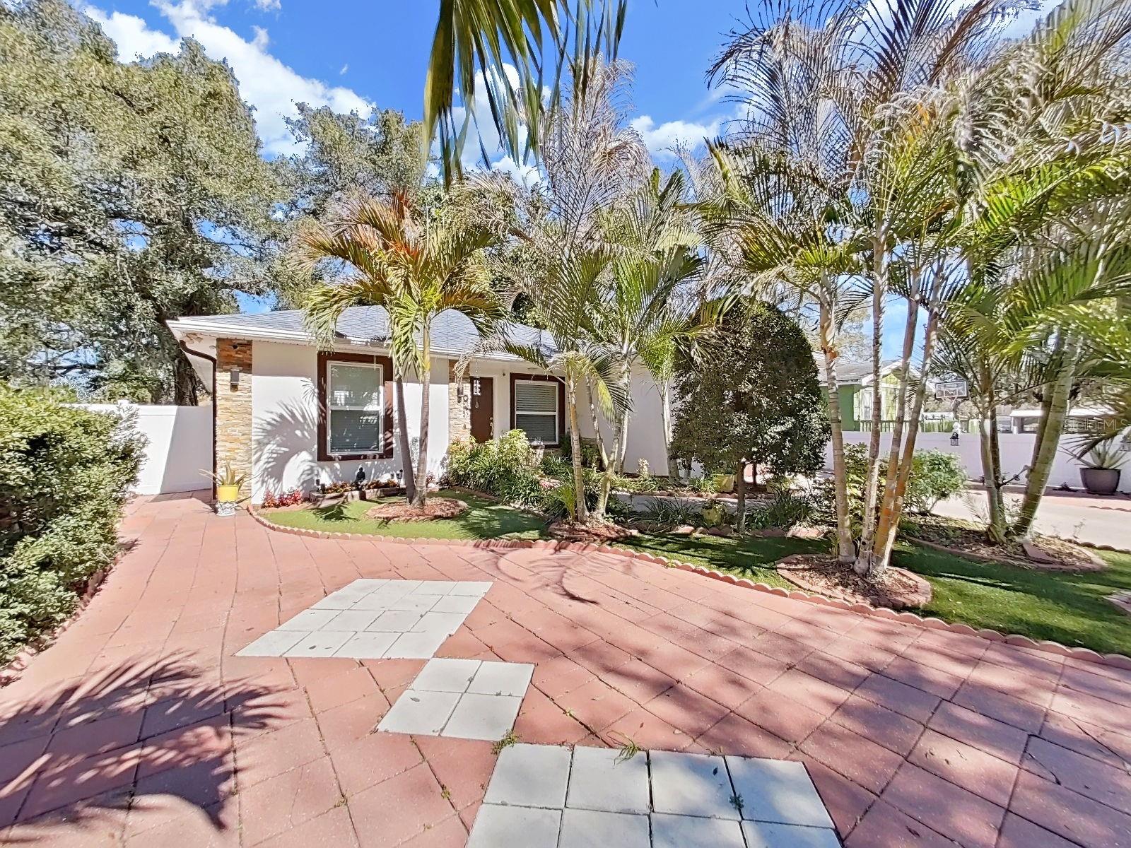 3306 E CHELSEA ST, TAMPA, FL