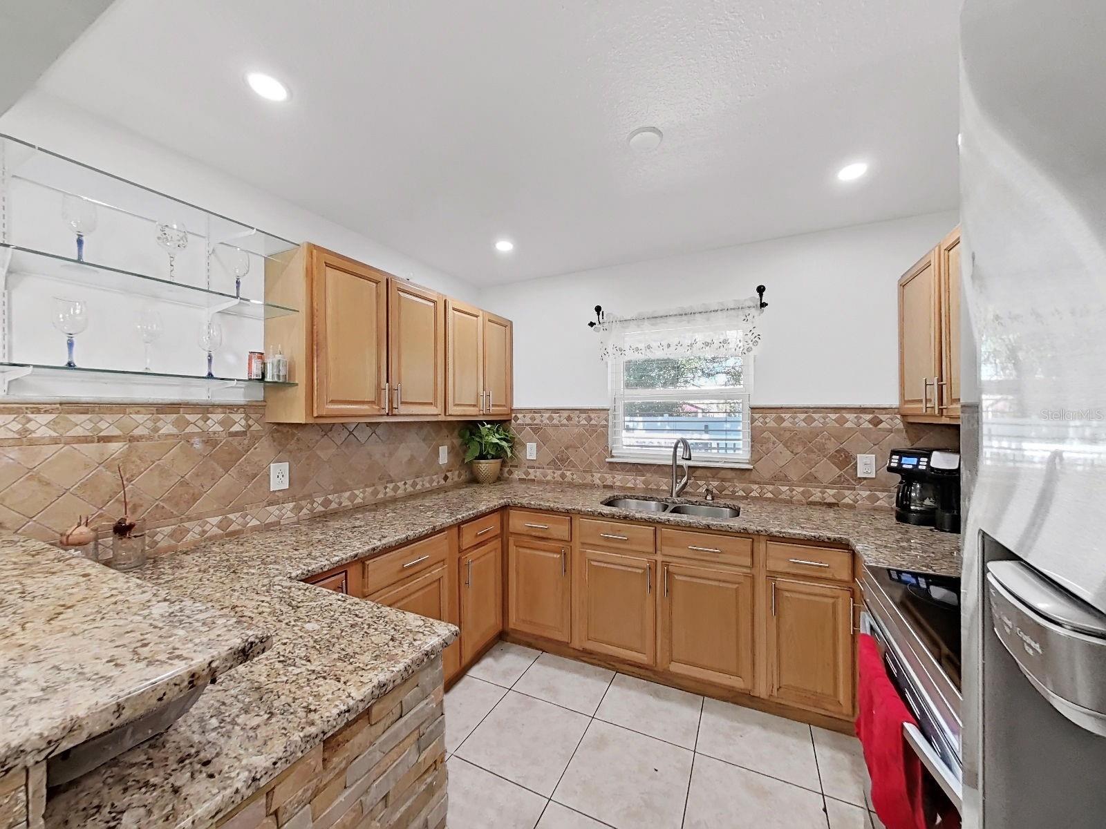 3306 E CHELSEA ST, TAMPA, FL — photo 13