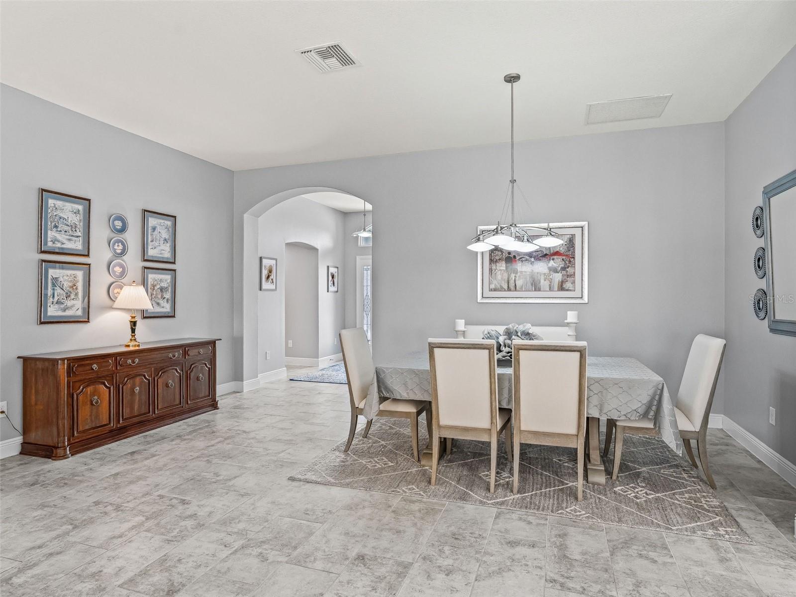 670 WOODBRIDGE WAY, THE VILLAGES, FL — photo 16