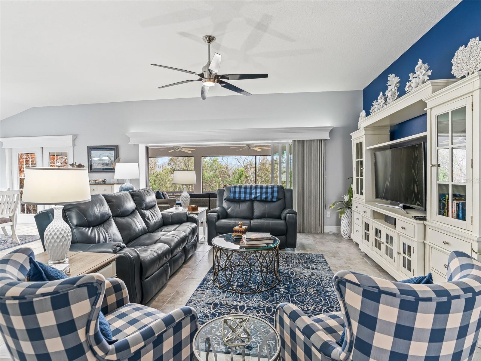670 WOODBRIDGE WAY, THE VILLAGES, FL — photo 19