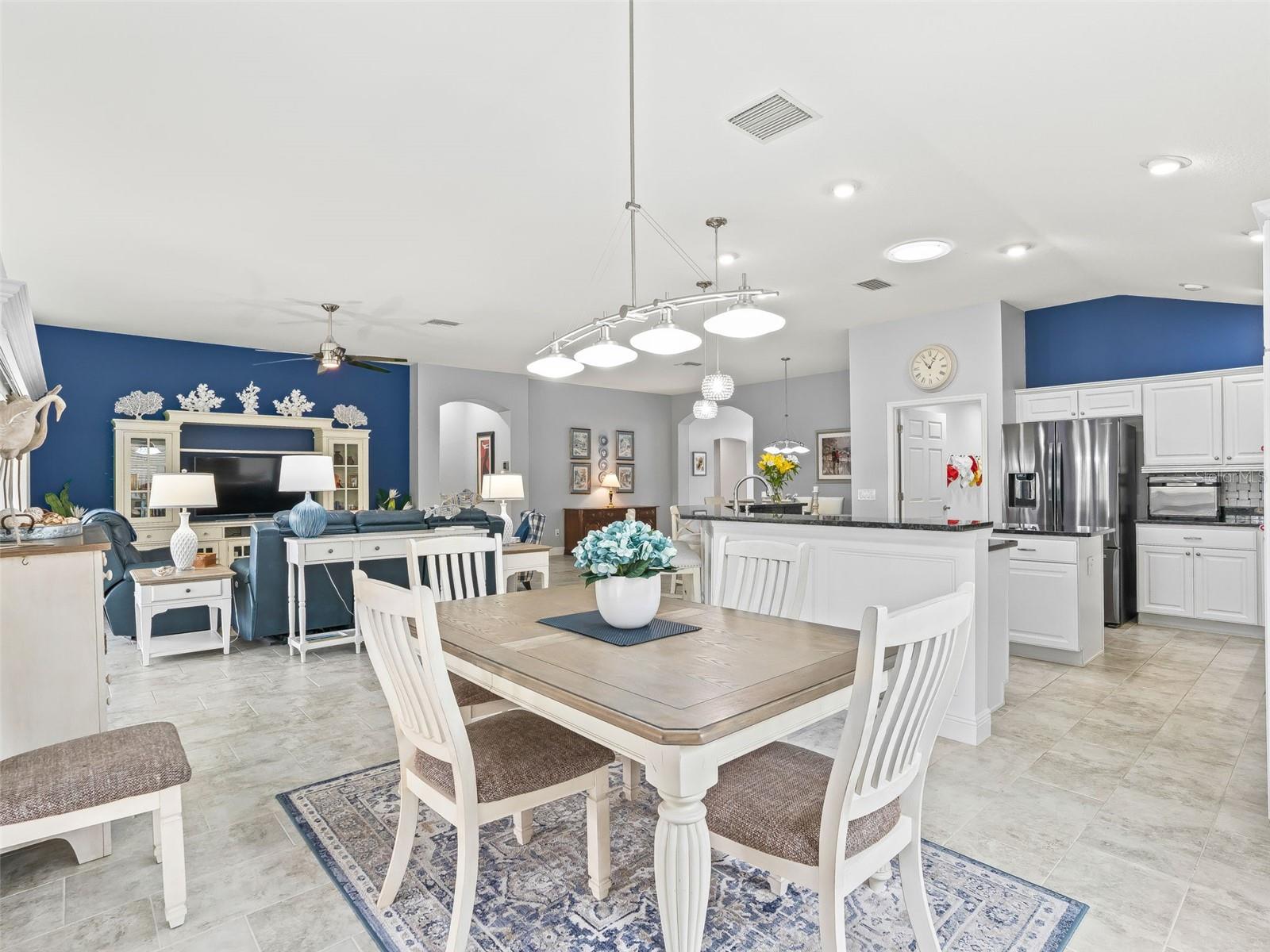 670 WOODBRIDGE WAY, THE VILLAGES, FL — photo 25
