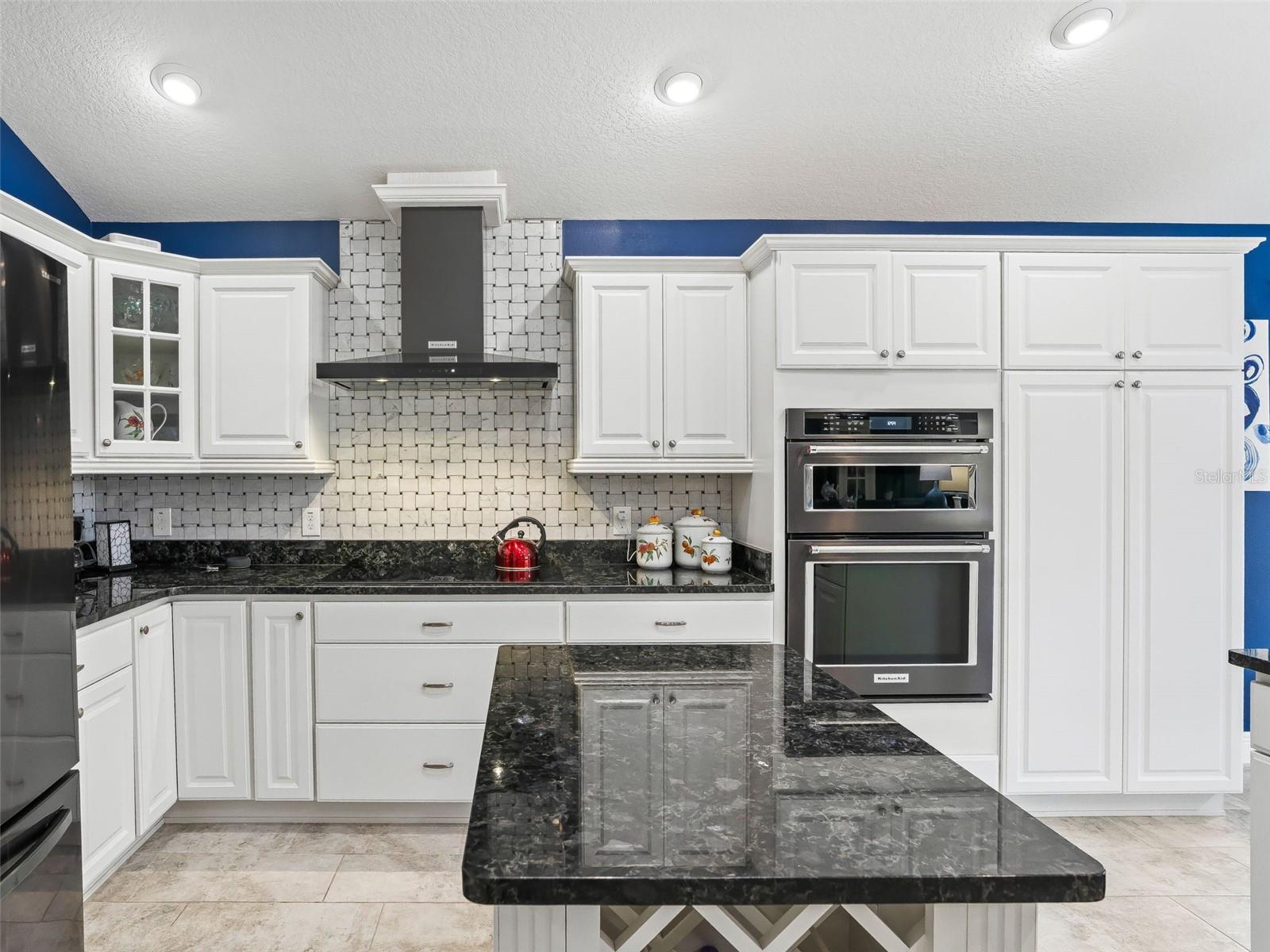 670 WOODBRIDGE WAY, THE VILLAGES, FL — photo 31