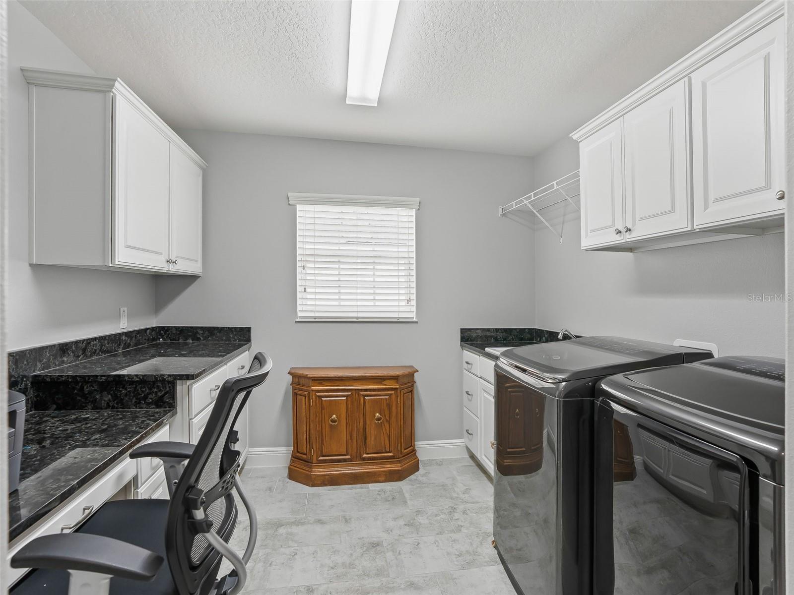 670 WOODBRIDGE WAY, THE VILLAGES, FL — photo 47
