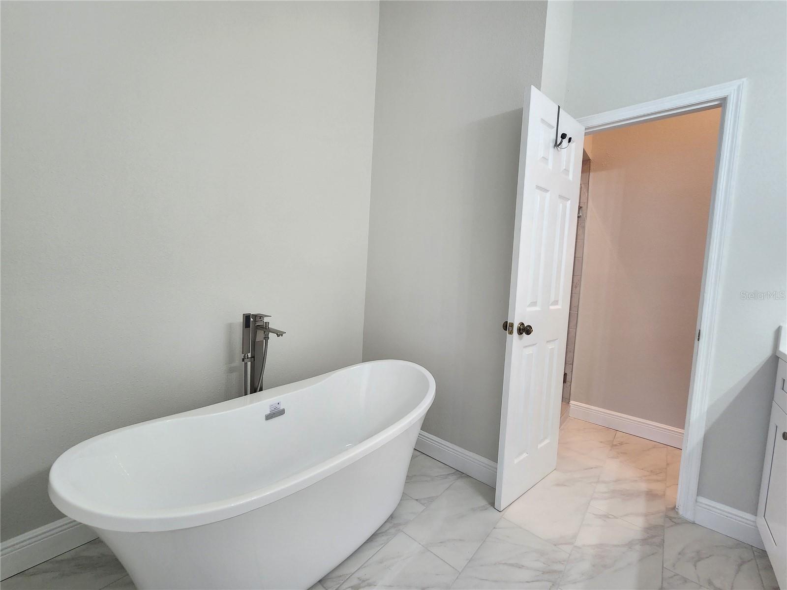 1101 PINELLAS BAYWAY S #303, TIERRA VERDE, FL — photo 21