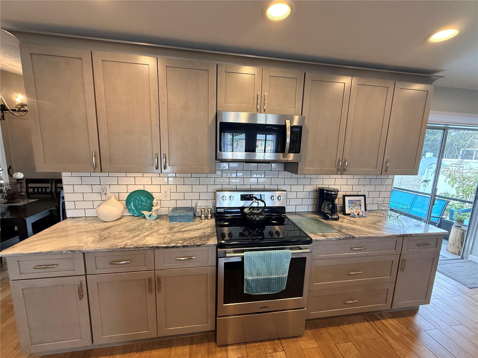 22497 GLEN AVE, PUNTA GORDA, FL — photo 10