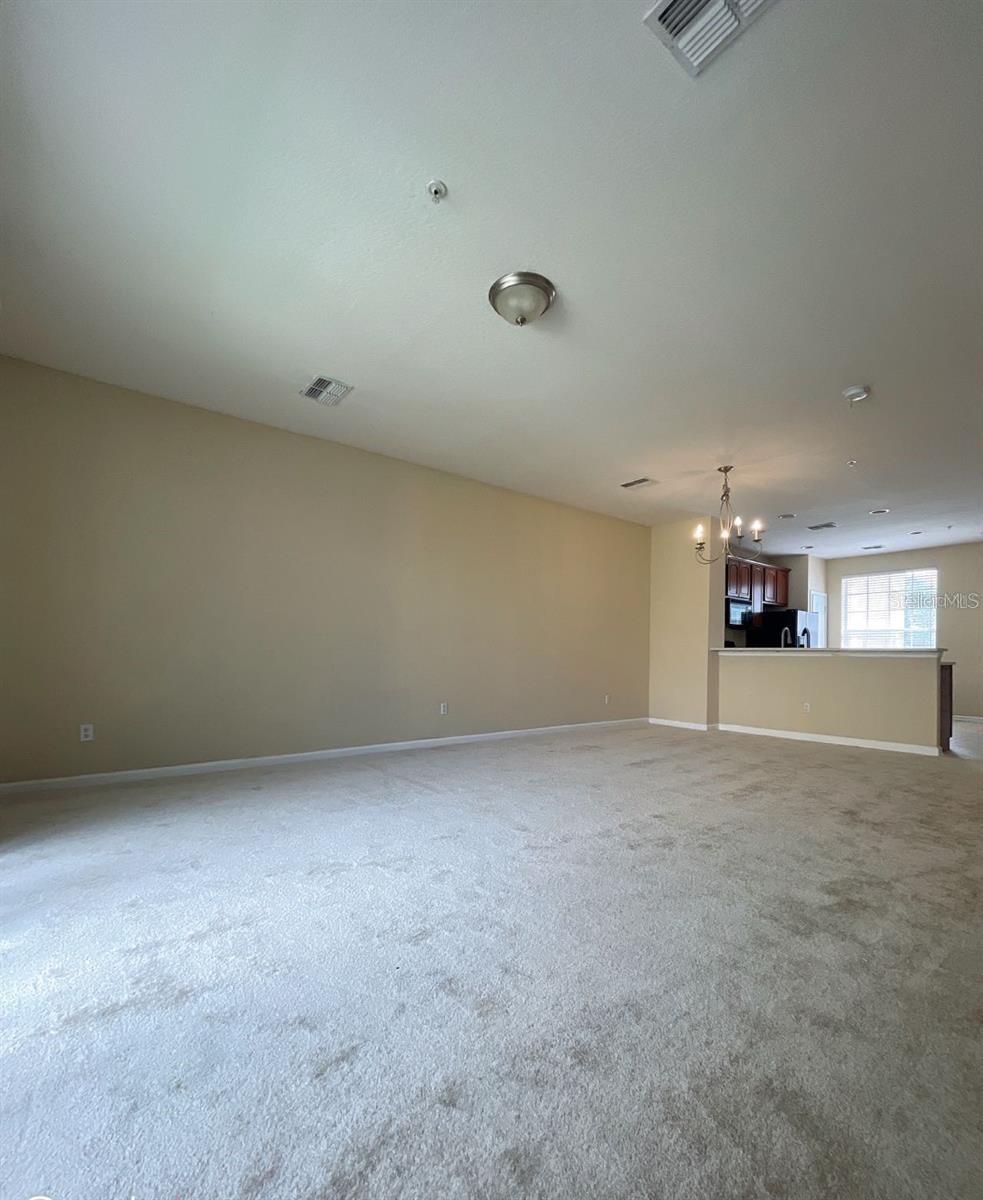 8000 COOL BREEZE DR #105, ORLANDO, FL — photo 5