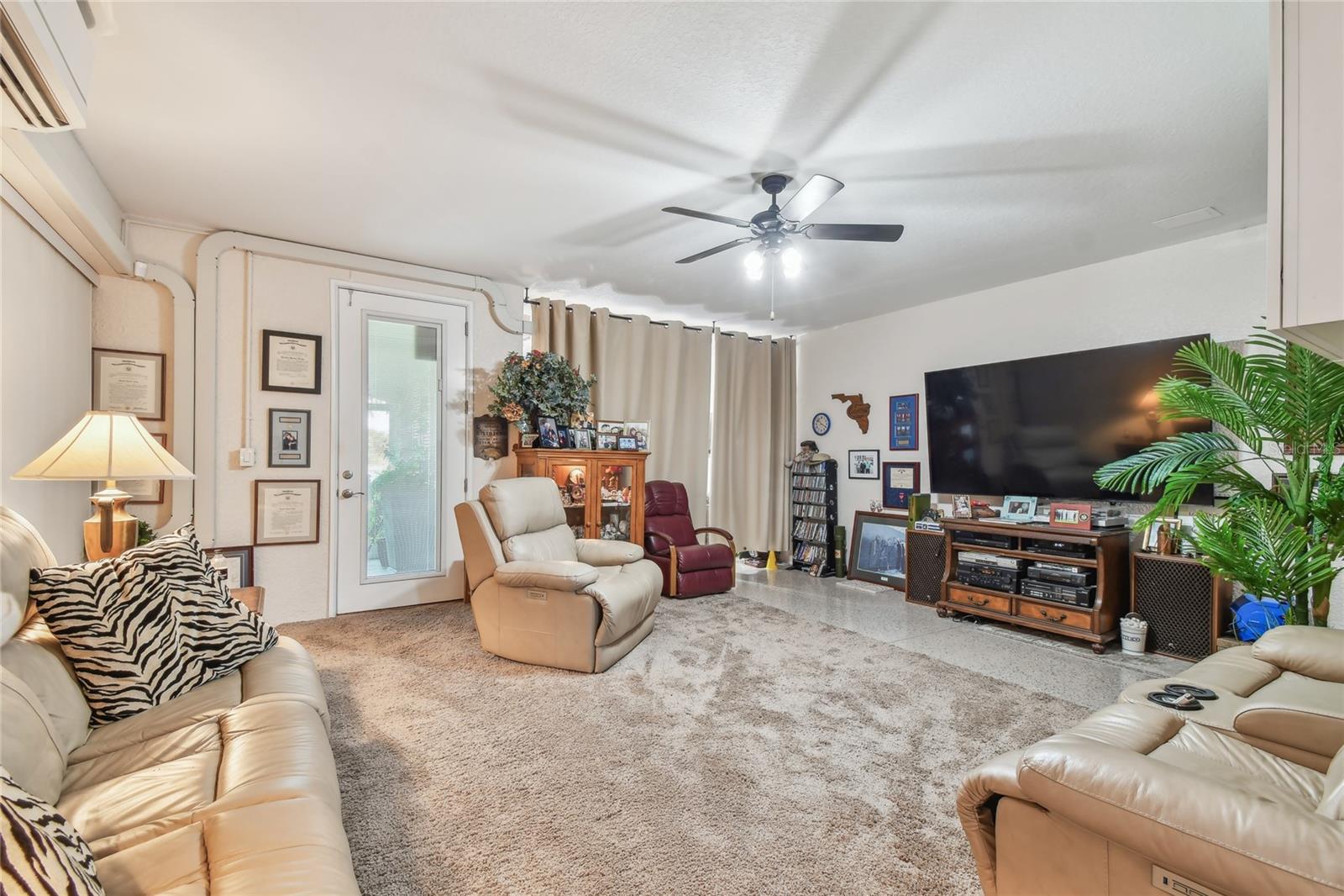 17 FRANKLIN CT S #C, ST PETERSBURG, FL — photo 43