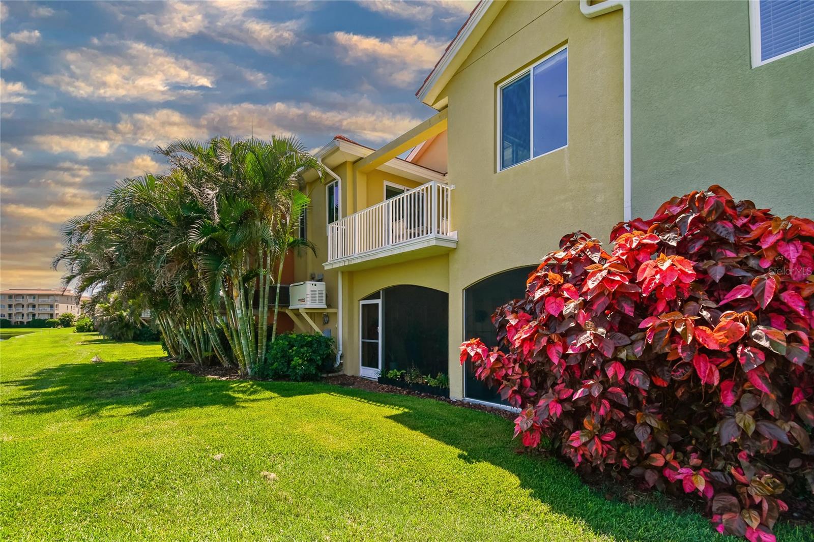 17 FRANKLIN CT S #C, ST PETERSBURG, FL — photo 46