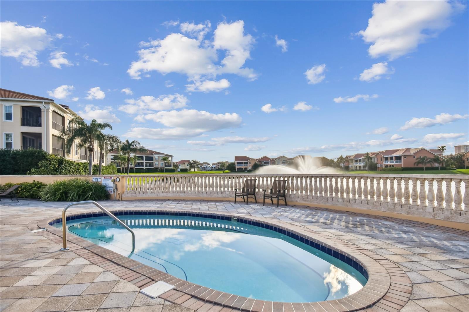 17 FRANKLIN CT S #C, ST PETERSBURG, FL — photo 50