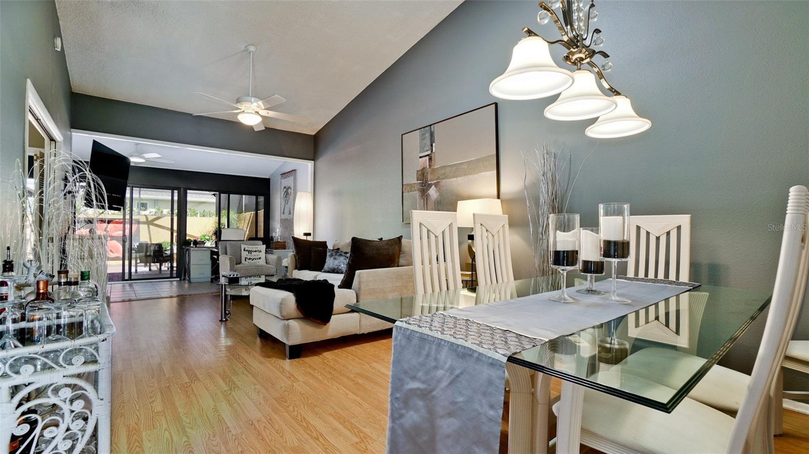 4527 PARK LAKE TER N, BRADENTON, FL — photo 9