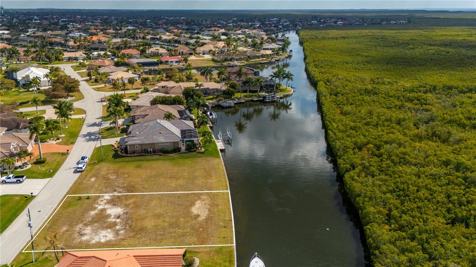 3731 CANDIA DR, PUNTA GORDA, FL — photo 4